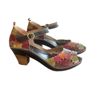 L'ARTISTE Spring Step Avnia Size 42 Multicolor Leather Autumn Leaves Sandals NEW